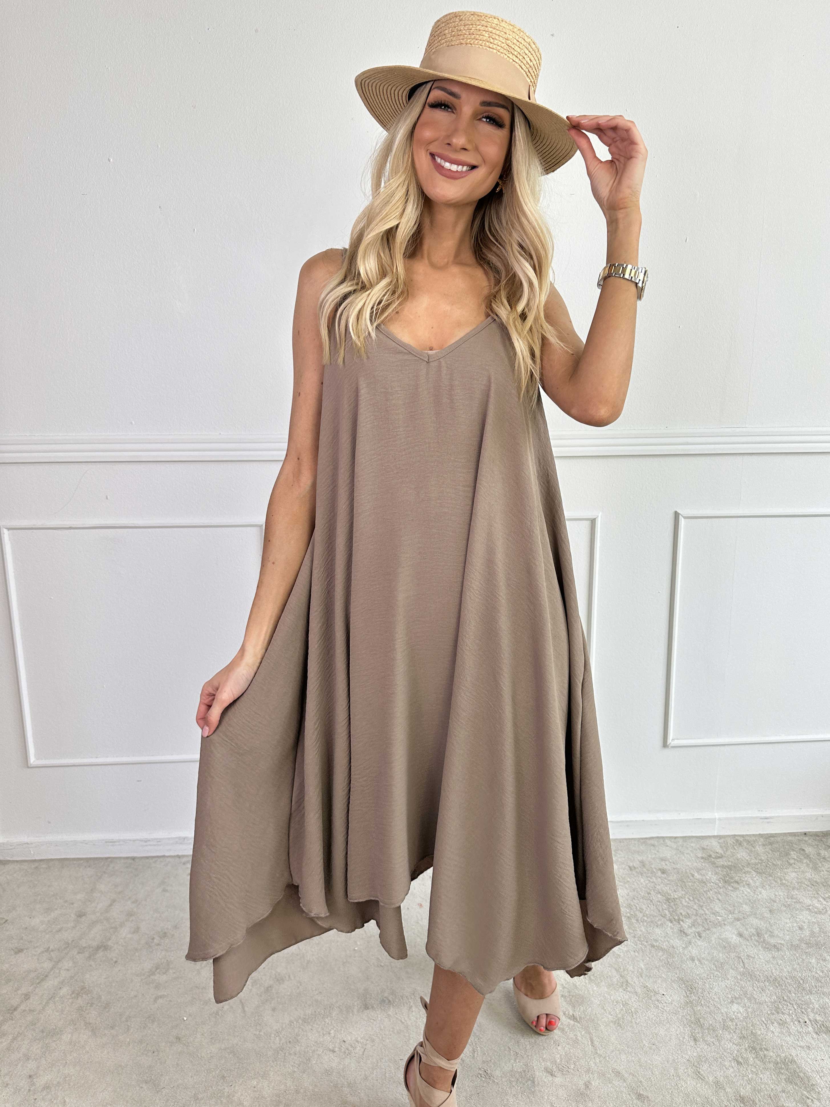 Galadriel - Sød let stropkjole i viskose